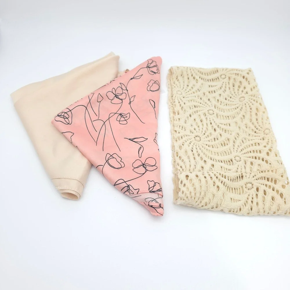 Lark & Ives set bandanas